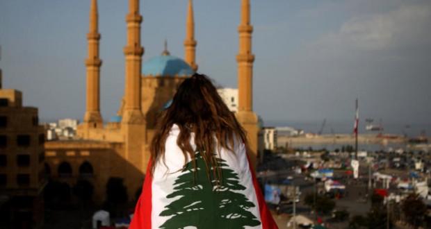 lebanon-flag-mosque