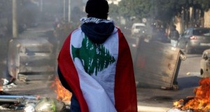 -بيروت-الأزمة-الاقتصادية-ستتحول-إلى-مجاعة-لكنها-فرصة-لبنان-e1659501616781-800x549