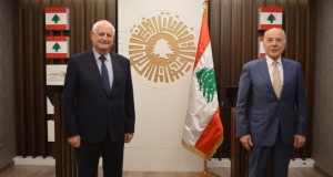 الرئيس دبوسي ورجل الأعمال انطوان منسى