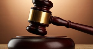 court-hammer