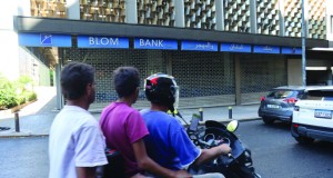 bank-closed-site